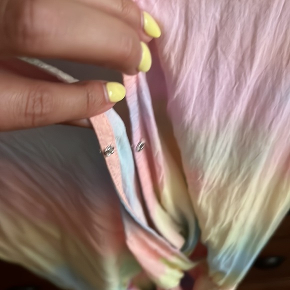 Cover Up - Picture 4 of 5